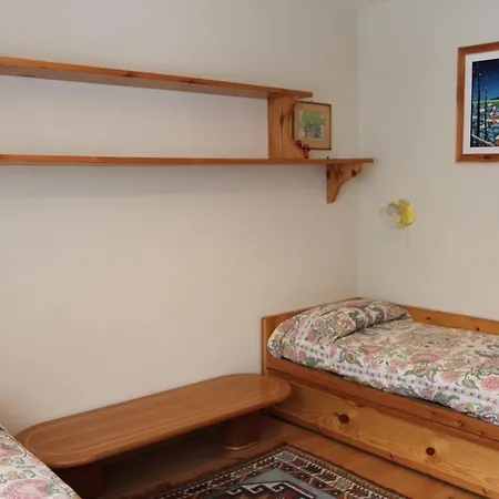 Foret B Apartman *